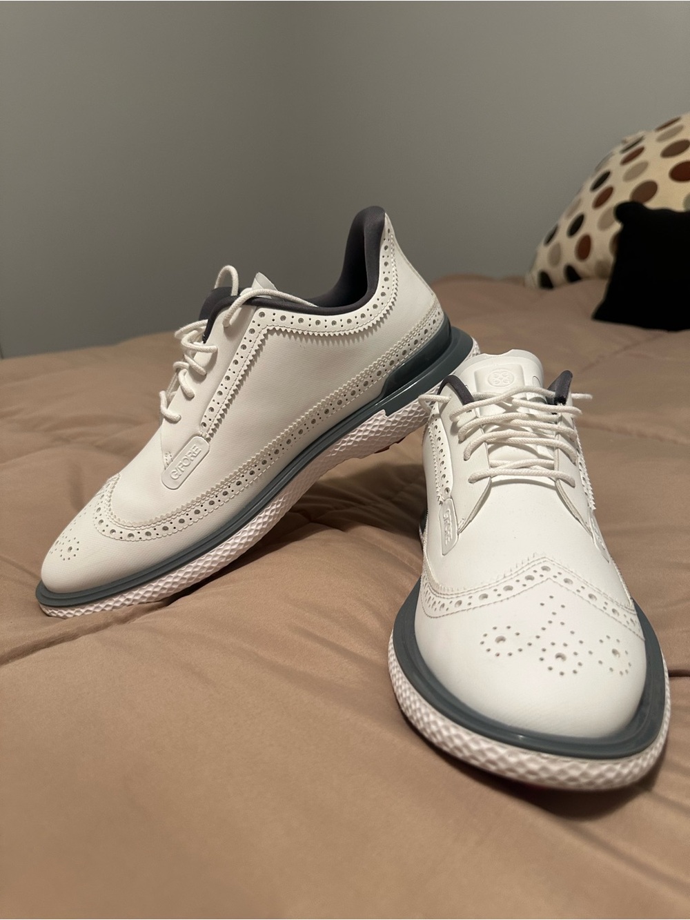 G/FORE Men's White Wingtip w/Grey Accents Golf Shoes